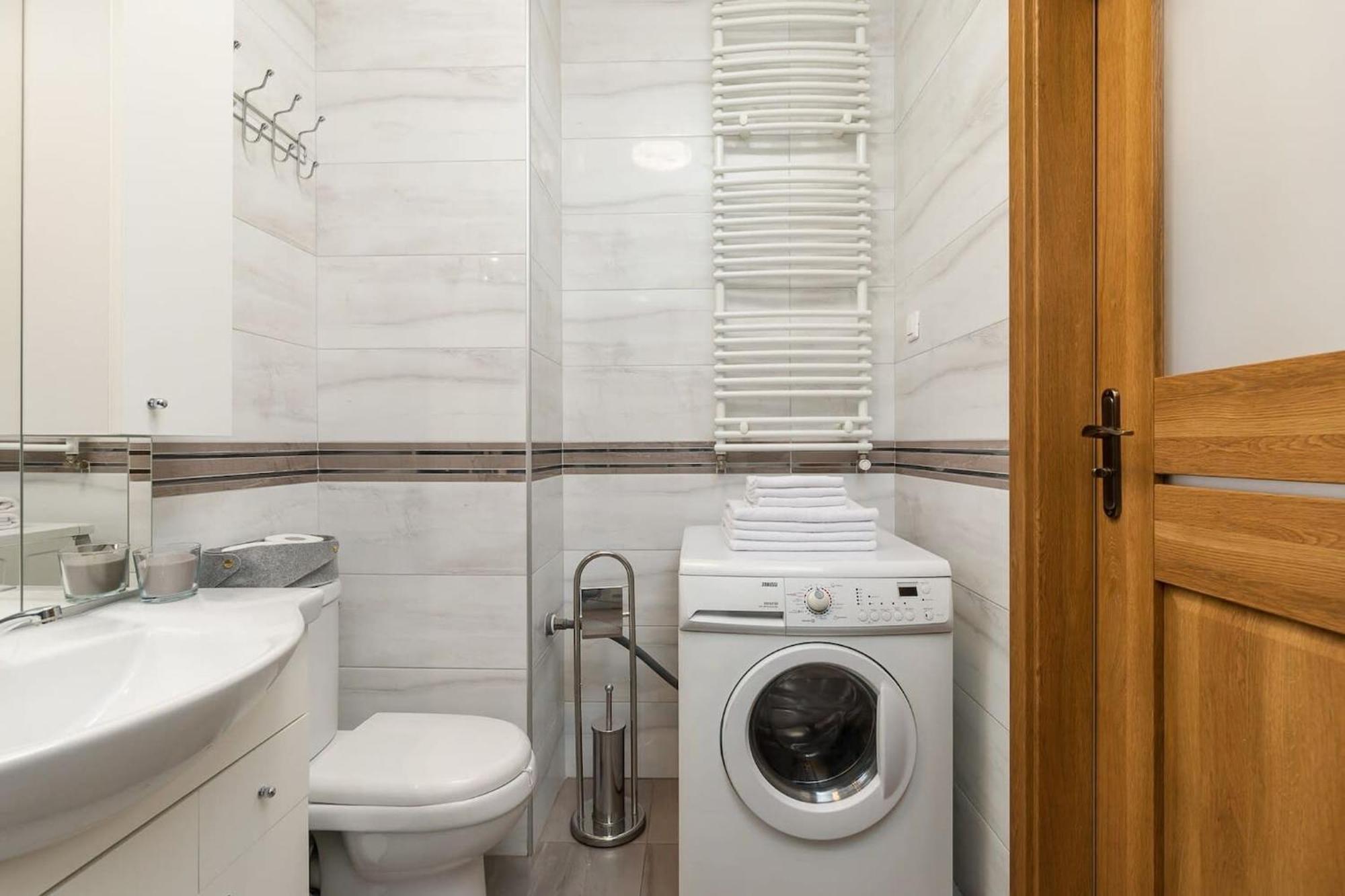 Burakowska 16 - Modern Apartment With Balcony Noclegi Renters Варшава Экстерьер фото