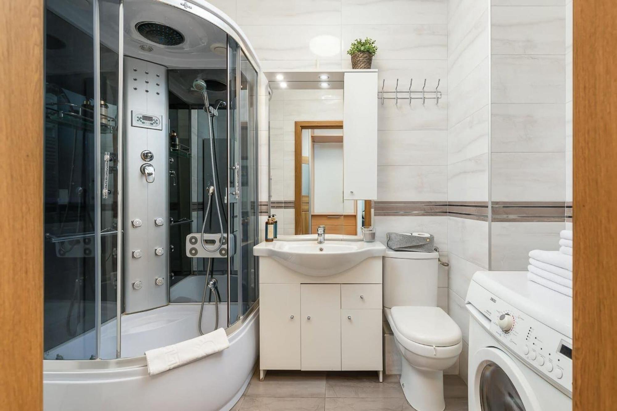 Burakowska 16 - Modern Apartment With Balcony Noclegi Renters Варшава Экстерьер фото